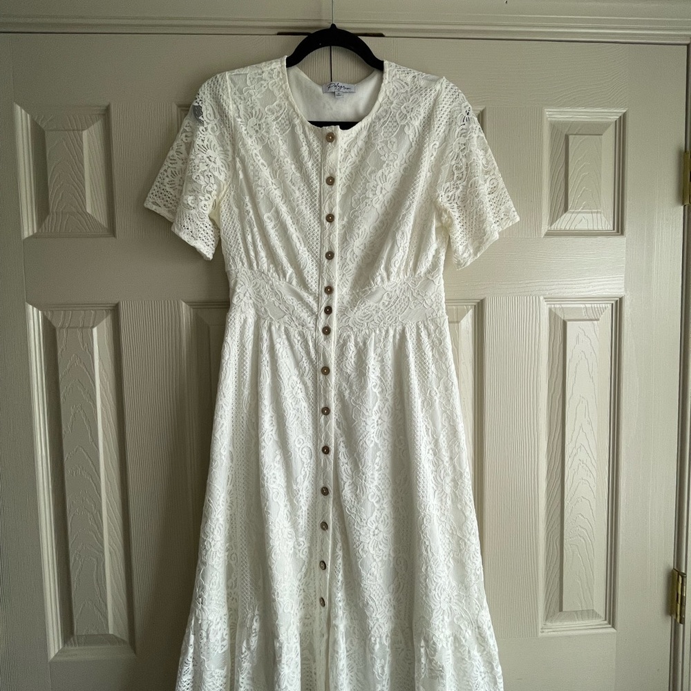 Polagram White Lace Long Sleeve Dress